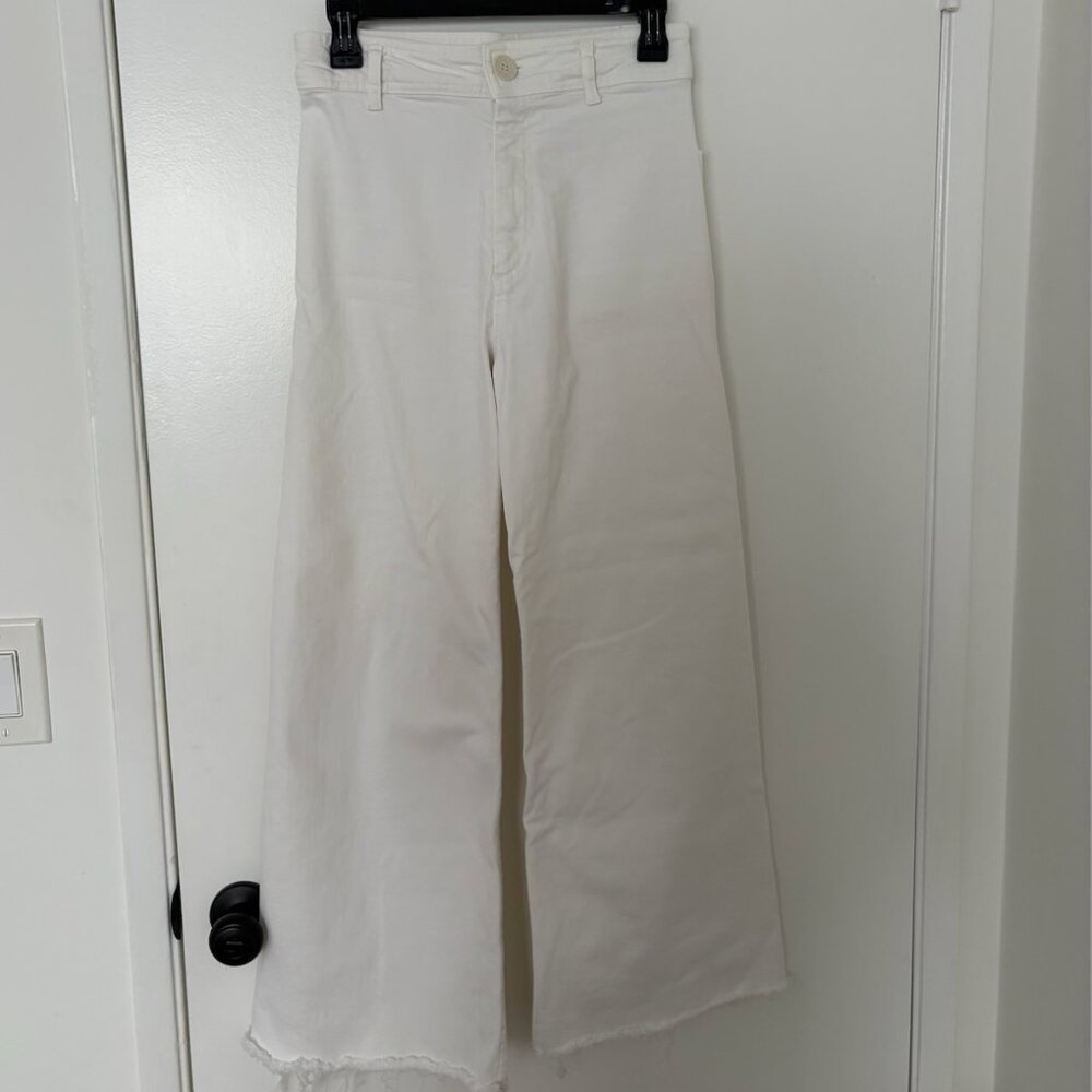 Zara White High-Waisted Boot-Cut Jeans